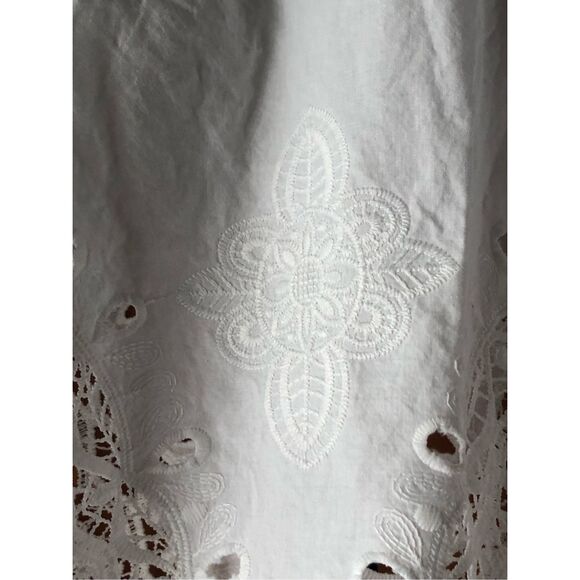 Chico’s Crochet Embroidered Blouse Size 1 US SZ 8/10 - Picture 3 of 8